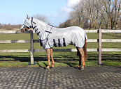 QHP vliegendeken met hals en kap